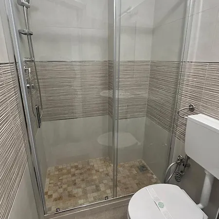 Casa Di Angela 2.0 بيت ضيافة شاكا